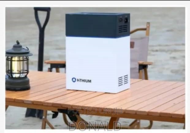 200w Power Rating with 1kwh Lithium Battery